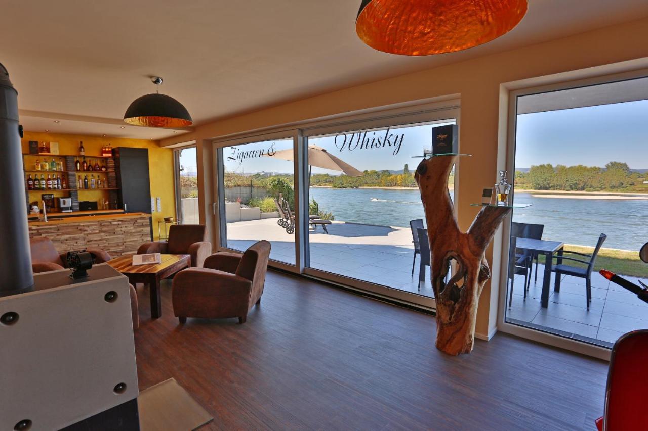 Ferienwohnung Rhein Lounge Urmitz Exterior foto